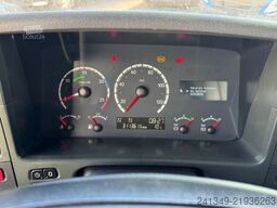 SCANIA P340 4x2 Getränkeaufbau