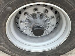 Zaslaw d-651 (DRUM BRAKES / FREINS TAMBOURS)