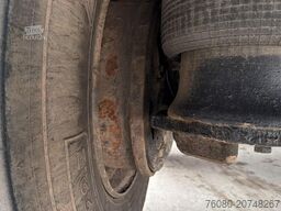 Zaslaw d-651 (DRUM BRAKES / FREINS TAMBOURS)