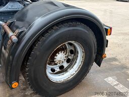 MAN 19.403 (6 CYLINDER / EURO 2 / MANUAL GEARBOX)