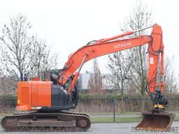 Hitachi ZX225 USRLC-6 | ROTOTILT | BUCKET | GOOD CONDITION