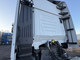 IVECO Stralis 420 Retarder*2Tanks*Xenon*ACC*2Betten*