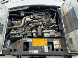 SCHMITZ CARGOBULL SKO24 THERMO KING SL200e 265 CM HIGH FLOWER WIDE