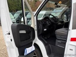 SUNLIGHT A 70 + Markise + Navi + Kamera + gr. Kühlschrank