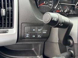 PÖSSL Summit 600 Plus - Markise, Solar, Kamera uvm.