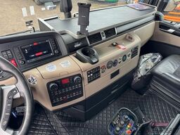 MAN TGX 26.500 PRITSCHE+PLANE+KRAN HMF*EURO6*2017*