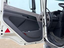 DAF CF 300 CF 300 BDF of Chassic cabine. MOOIE NE...