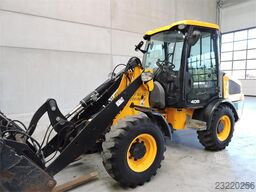 JCB 406 + Fork