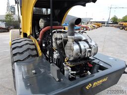 Bomag BW226