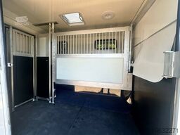  Steinsberger Anka 2 Pferdeanhänger mit Bett