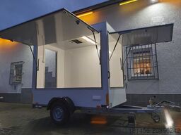 trailershop stand Infostand Verkaufsanhänger small 230 Volt Licht gebraucht verfügbar