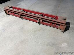 sonstige Ausgleichsbock für gekröpften Tieflader