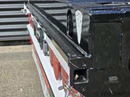 Jumbo TVL300LCU - UITSCHUIFBAAR / LIFTAS / TWIST-LOCKS