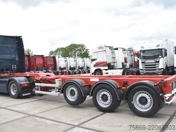 M&V EURO 902K - LIFT AXLE - SAF AXLES - DISC BRAKES...