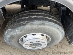 MERCEDES-BENZ Arocs 3243 8x4 Kipper Schwarzmuller Bordmatik