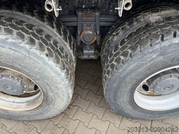 MERCEDES-BENZ Arocs 3243 8x4 Kipper Schwarzmuller Bordmatik