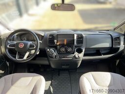 BÜRSTNER Lyseo TD 690 G