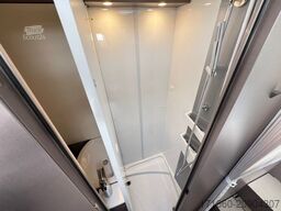 BÜRSTNER Lyseo TD 690 G