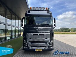 Volvo FH16 750 6x2/4 i.c.m. KWB P3 oplegger met Hiab ...