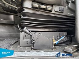 Volvo FH16 750 6x2/4 i.c.m. KWB P3 oplegger met Hiab ...