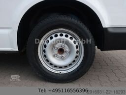 VOLKSWAGEN T6.1 Transporter Kasten lang FWD / Klima / PDC