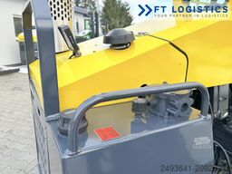 Combilift C4000 GAS DUPLEX 4600 FORK POSITIONER