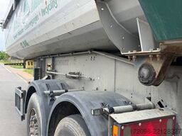SCHMITZ CARGOBULL SKI 18 SL-7.2 SR Stahl, 24qbm, Liftachse, Tüv+Sp