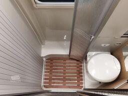 KARMANN DEXTER 570 / 170 PS / 4x4/ ALU / SOLAR / MARKISE