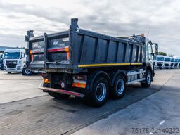 VOLVO FMX 460 - TIPPER / TRACTOR
