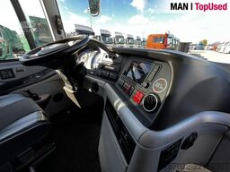 MAN Lions Coach R07-9561
