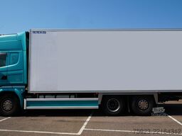 Scania R 490 6x2 Frigo truck