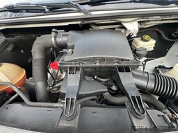 MERCEDES-BENZ Sprinter 314 BlueTEC 9Sitze+Rollstuhllift Klima