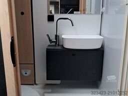 SUNLIGHT Adventure T 67 Automatik, Dörr Edition, TV