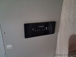 PÖSSL 2Win Vario Citroen 165 PS Mark./AHK/Navi/Solar