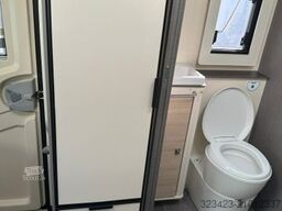 AHORN Camp T 640 Plus TV,Hubbett,Fahrradträger,Markise