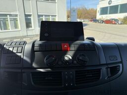 IVECO Eurocargo Meiller Kipper / ML80E22