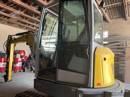 Wacker Neuson ET35 con 3 cazos de excavadora