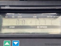 Mercedes-Benz Actros 2553 6x2 - Thermoking frigo - Loadlift +...