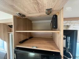 CHAUSSON C 727 First Line Solar,Markise, Rückfahrkamera