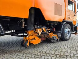 MAN Strassenreiniger