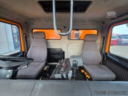 MAN Strassenreiniger