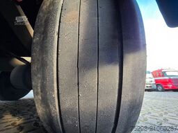 SCHMITZ CARGOBULL SKO 24/L - 13,4 FP COOL V7 / TIR / FRC 09.2025