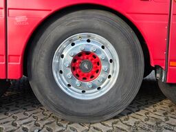 SCHMITZ CARGOBULL SKO 24/L - 13,4 FP COOL V7 / TIR / FRC 09.2025