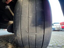 SCHMITZ CARGOBULL SKO 24/L - 13,4 FP COOL V7 / TIR / FRC 09.2025