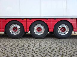 SCHMITZ CARGOBULL SKO 24/L - 13,4 FP COOL V7 / TIR / FRC 09.2025