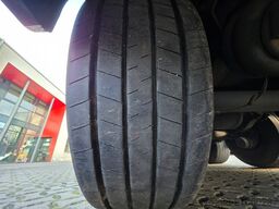 SCHMITZ CARGOBULL SKO 24/L - 13,4 FP COOL V7 / TIR / FRC 09.2025