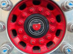 SCHMITZ CARGOBULL SKO 24/L - 13,4 FP COOL V7 / TIR / FRC 09.2025