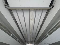 SCHMITZ CARGOBULL SKO 24/L - 13,4 FP COOL V7 / TIR / FRC 09.2025