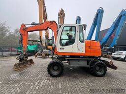 Liebherr A 311 Litronic