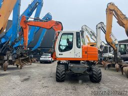 Liebherr A 311 Litronic